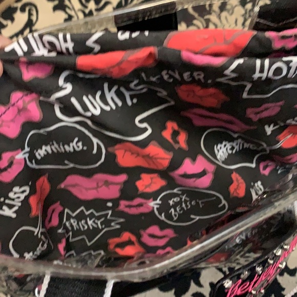 Betsey Johnson bag☑️ - Picture 4 of 7